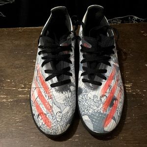Adidas size 6 soccer/golf cleats/shoes